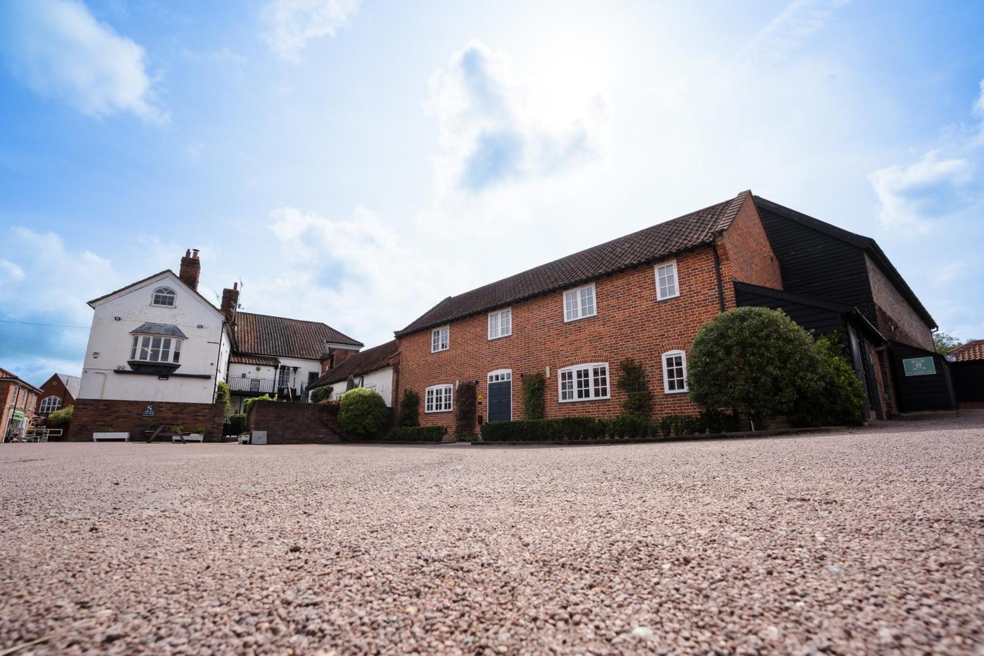 Bed and Breakfast The Loddon Swan Esterno foto